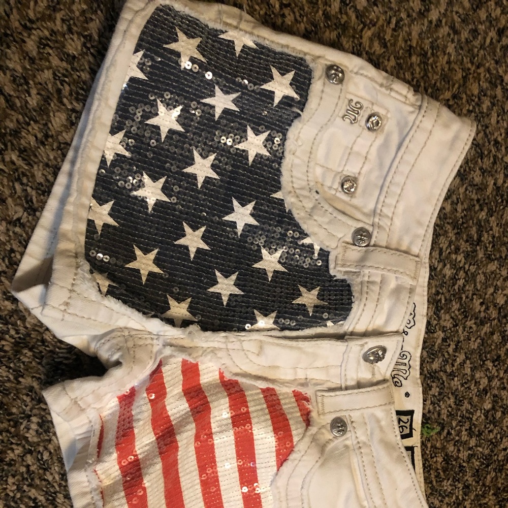 white American Flag Miss Me shorts
